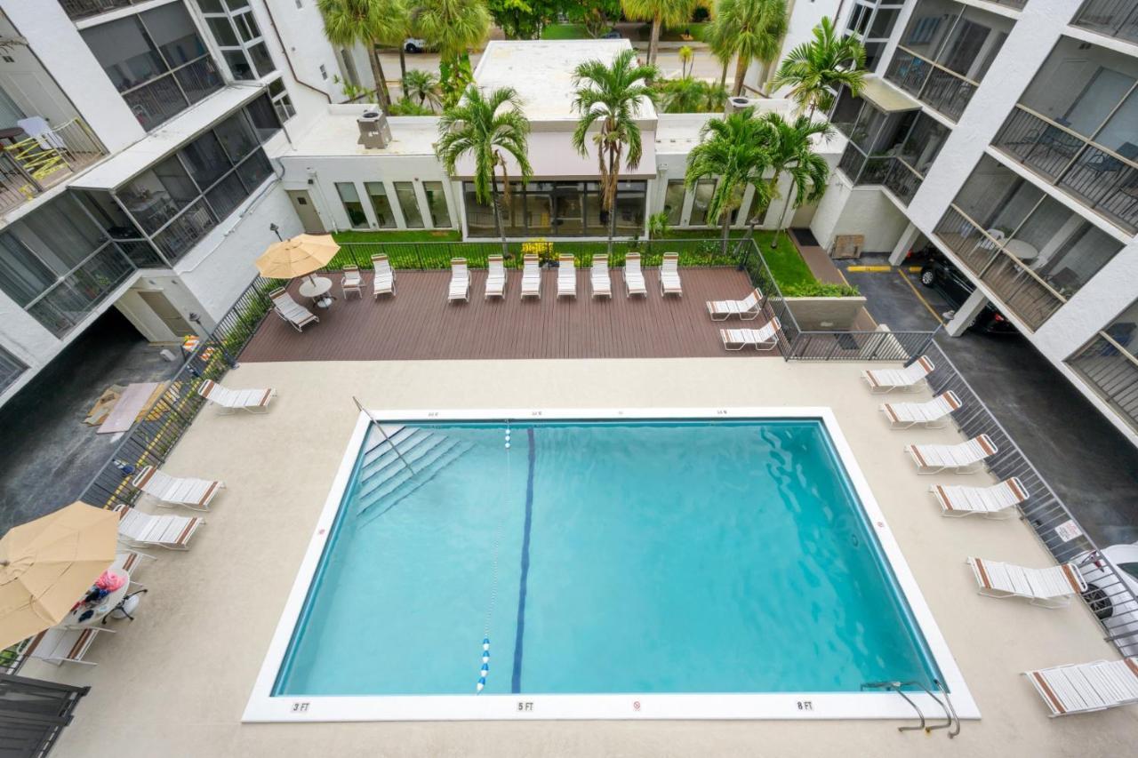 Le Cartier Sunny Isles Ocean Paradise شاطئ سَني إسلِس المظهر الخارجي الصورة